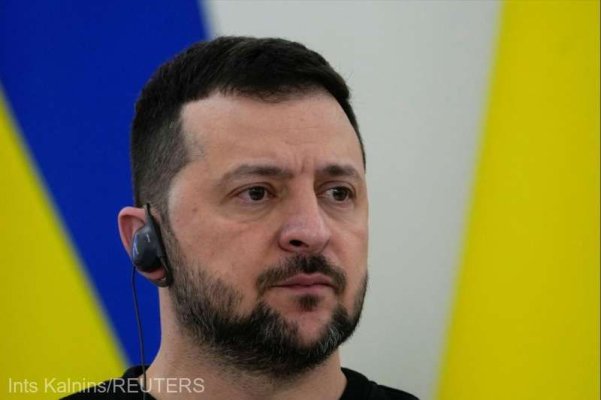 Zelenski vrea să le ofere luptătorilor străini posibilitatea de a obţine cetăţenia ucraineană