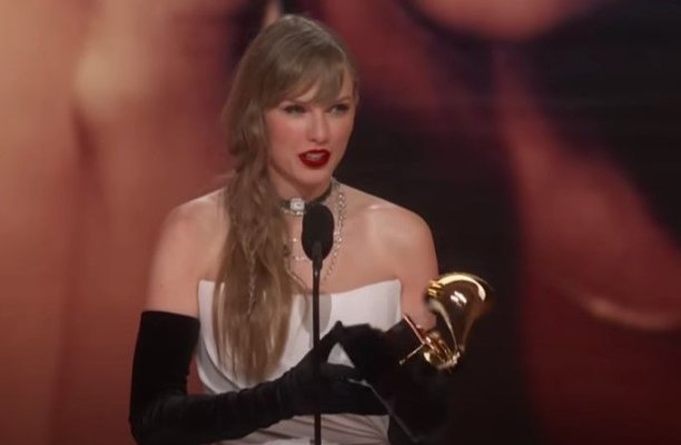 GRAMMY 2024: Taylor Swift, premiată pentru a patra oară la categoria 