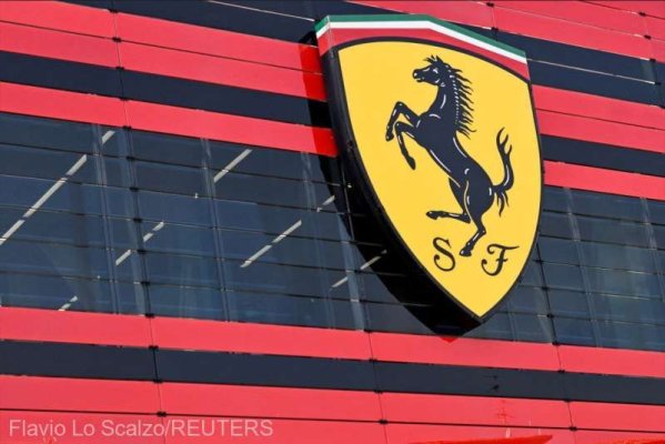 Ferrari se apropie de o capitalizare de piaţă de 100 de miliarde de dolari graţie comenzilor solide