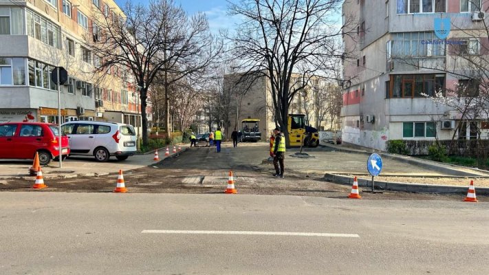 Traficul rutier, restricționat pe strada Adamclisi din cauza lucrărilor de asfaltare