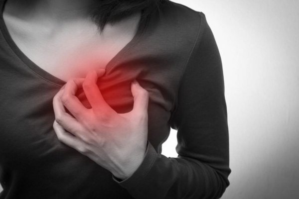 Veşti cumplite pentru femei: Mai expuse atacului de cord, mai greu de resuscitat