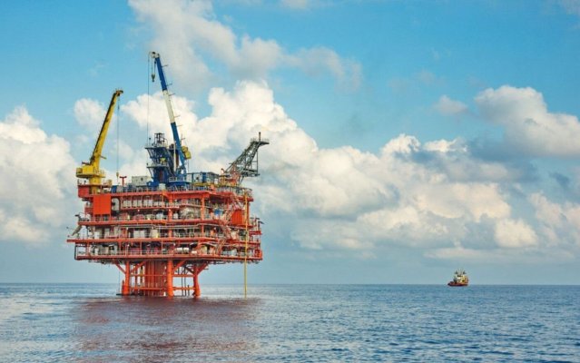Organizația Greenpeace, campanie pe toate planurile împotriva producției de gaze în Marea Neagră
