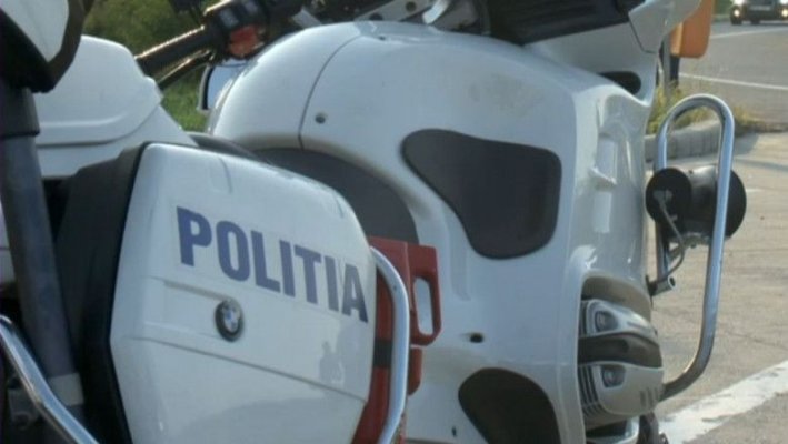 Un polițist a fost lovit cu mașina de traficanți de droguri, în Covasna