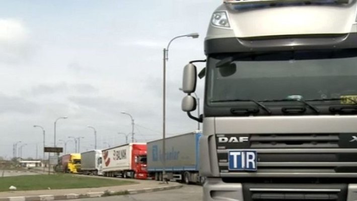 55 de tone de deşeuri venite din ţări europene au fost blocate la graniță