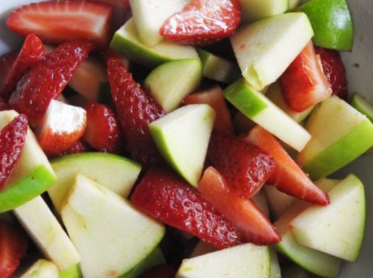 Fructele care tratează cel mai bine ficatul gras: Reduc inflamația acestuia