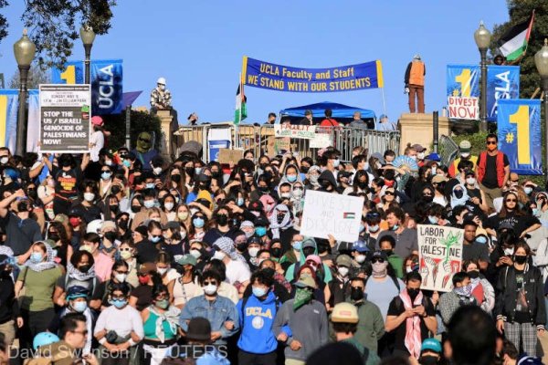 Şeful poliţiei UCLA, schimbat din funcţie, după ciocnirile dintre manifestanţi propalestinieni şi contramanifestanţi