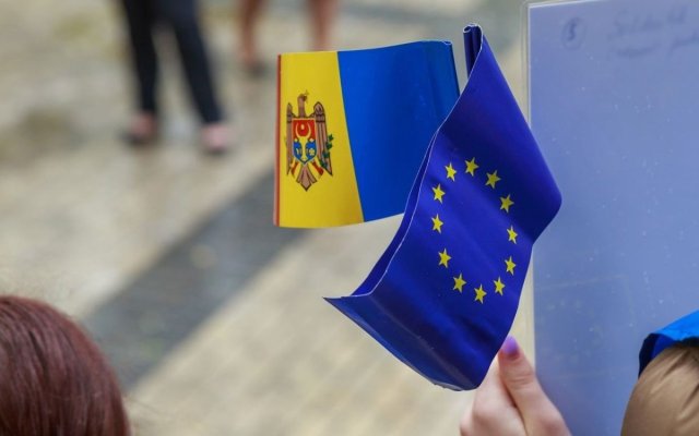 Douăsprezece partide din Republica Moldova semnează un pact pro-european