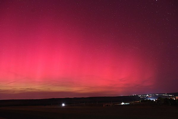 Aurora boreală, produsă de o furtună solară în România