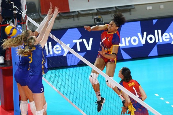 Volei feminin: Victorie pentru România în Golden League, 3-0 cu Suedia