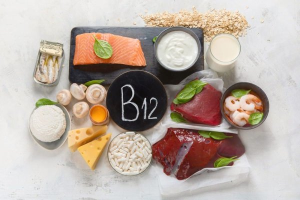 Funcțiile vitaminei B12 și simptomele carenței