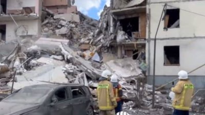 O rachetă ucraineană a lovit un bloc de locuințe în Rusia