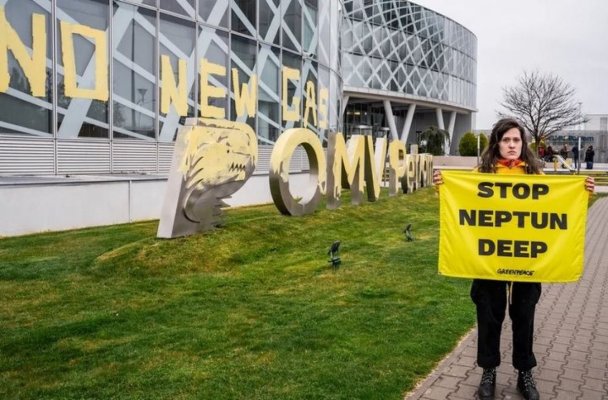 Greenpeace continuă războiul împotriva proiectului Neptun Deep  