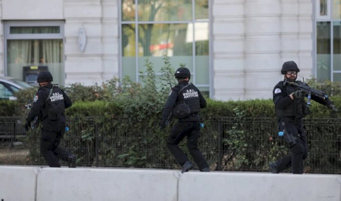Alertă! Ambasada Israelului din București, atacată cu cocktail Molotov