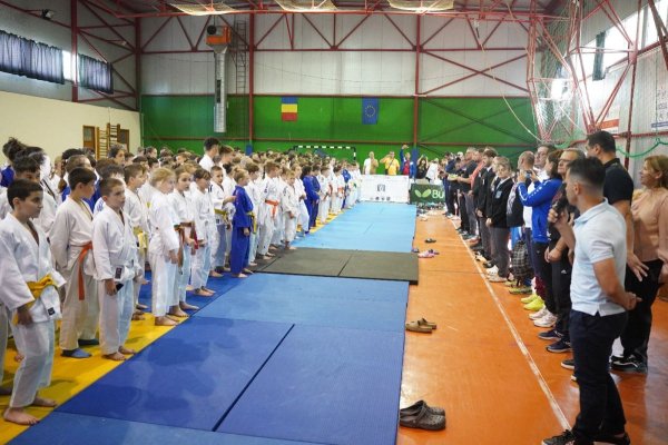Peste 250 de judoka au participat la Cupa Pantheon de la Constanţa