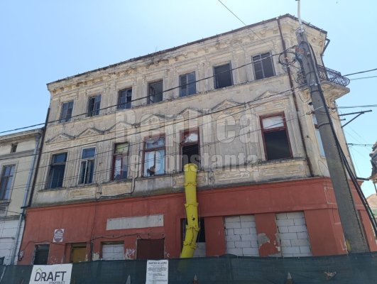 Administrația Fondului Imobiliar SRL explică de ce durează așa de mult reabilitarea sediului de pe strada Mercur nr. 10