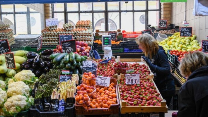Ungaria va renunţa la plafonarea preţurilor produselor alimentare, de la 1 iulie
