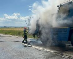 Incendiu produs la o automacara, în apropiere de localitatea Cataloi