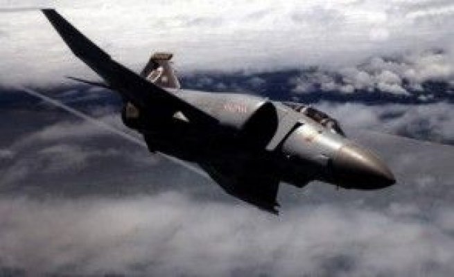Zbor misterios al unui avion militar maghiar de la București în Africa Centrală