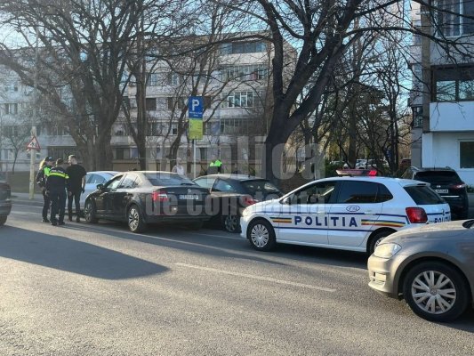 Pericol public! Un șofer aproape de comă alcoolică, care conducea haotic pe strada Traian, prins de polițiști