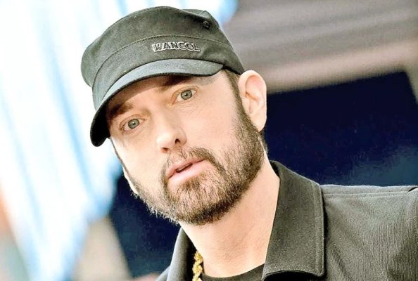 Eminem provoacă controverse cu noua sa piesă „Houdini”