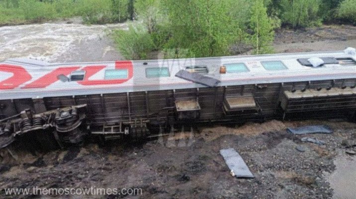 Rusia: 20 de răniţi după ce un tren a deraiat în nordul îndepărtat