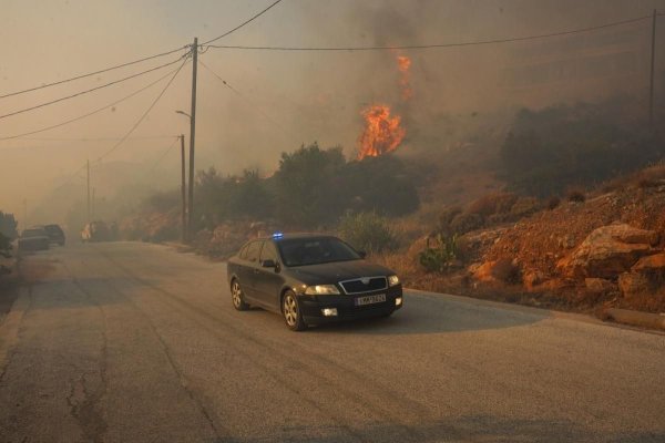 Atenționare de călătorie pentru Grecia: Risc crescut de incendii