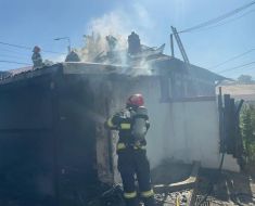 Incendiu puternic la o locuință din Tulcea. Video