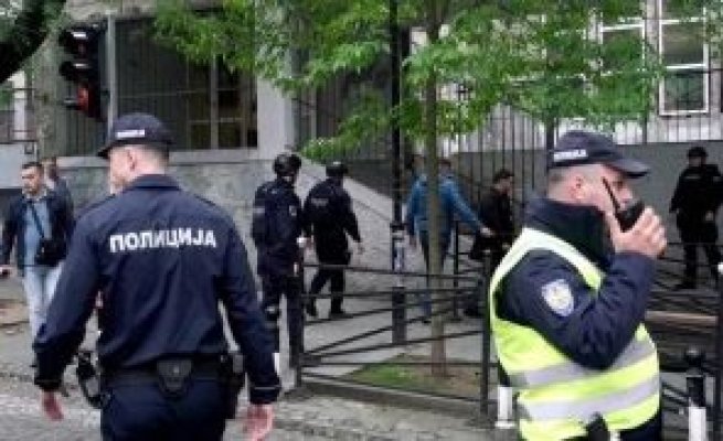 Un mort și un rănit după un atac armat la ambasada Israelului din Belgrad! Video
