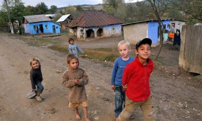 Aproape patru milioane de români trăiesc în sărăcie, potrivit datelor INS