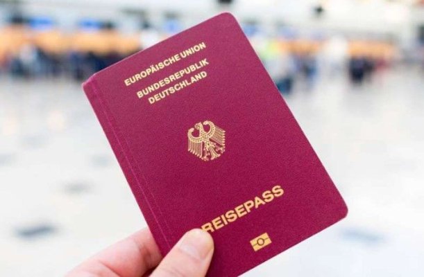 Întârzierile mari în eliberarea paşapoartelor provoacă frustrare în Germania