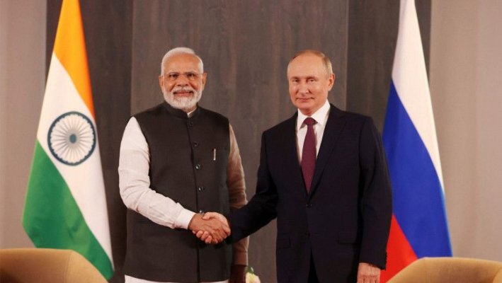Vladimir Putin şi Narendra Modi elogiază la Moscova relaţiile vechi şi apropiate dintre Rusia şi India