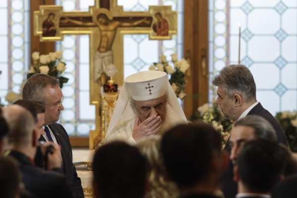 Ciucă și Ciolacu au mers la Patriarhul Daniel, înainte de ședința de Coaliție despre deficit și măsuri economice