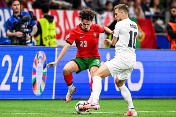 Portugalia învinge Slovenia la penalty-uri și ajunge în sferturi