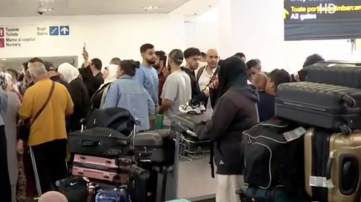 Protest spontan al piloților Tarom. Haos la Otopeni