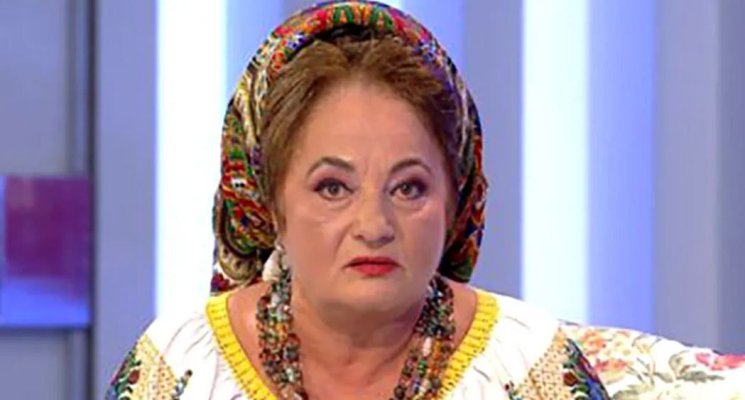 Laura Lavric ar fi palmuit un intepret la o nuntă din Iași