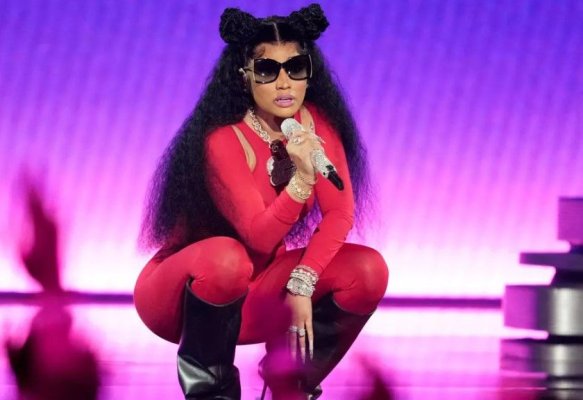 Nicki Minaj și-a anulat concertul la festivalul SAGA cu trei ore înainte să urce pe scenă