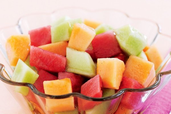 Fructul pe care nu trebuie să-l ocolești vara aceasta. Scade colesterolul și combate constipația