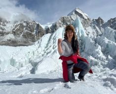 A cucerit Everestul de 10 ori, dar a scăpat greu de o căsnicie abuzivă cu un român