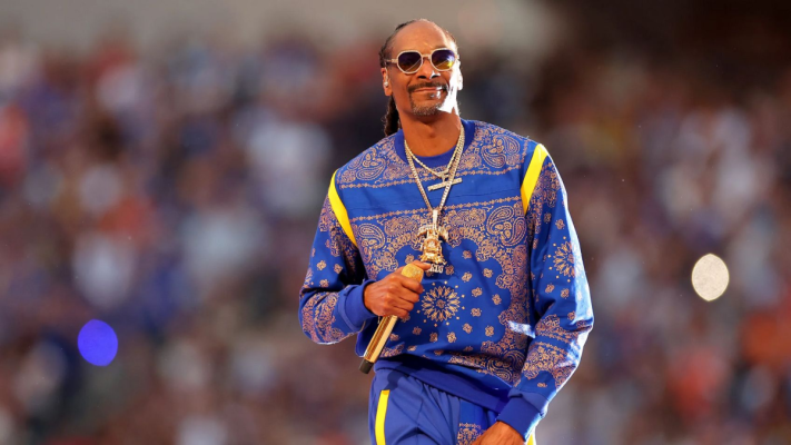 Rapper Snoop Dog va purta flacăra olimpică la Jocurile de la Paris