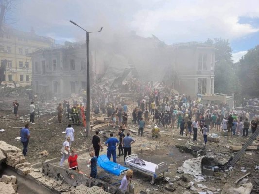 Rușii au bombardat cel mai mare spital de copii din Kiev, cel puțin 20 de morți