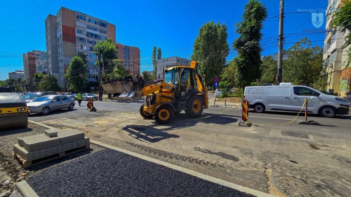 Se reamenajează infrastructura pietonală pe străzile Adamclisi și Suceava 