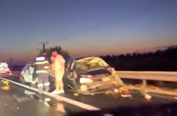 Accident rutier cu 2 autoturisme implicate, pe autostrada A2