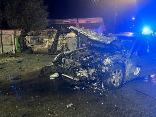 Accident rutier grav, la Tulcea. 8 persoane au fost rănite. Video