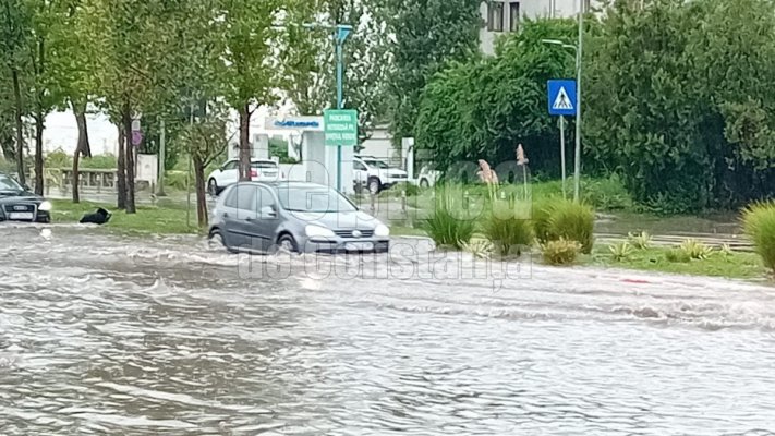 Ploaia a făcut ravagii în Constanța. Mai multe străzi, inundate. Video