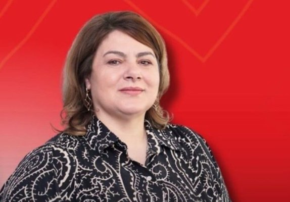 Proaspăt consilier județean, dr. Cornelia Pîndichi, și-a tras o casă de peste 2.000 mp în orașul Elenei Lasconi