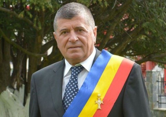 Emanoil Savin, primarul ales al Bușteniului, a murit