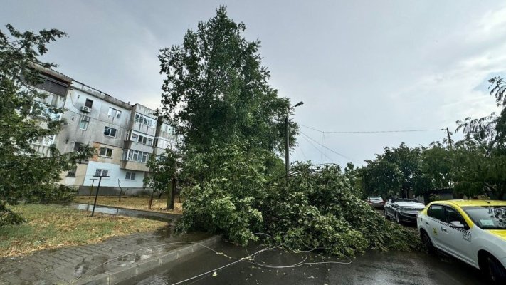 Vine furtuna! Cod portocaliu de vreme rea, între orele 13:00-20:00 în județul Constanța. Video