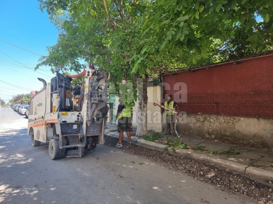 RAJA: au început lucrările de reabilitare a magistralelor de apă de pe strada Baba Novac. Video