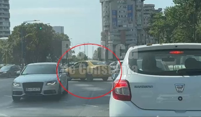 Lecții de la un taximetrist: care este arta de a bloca o intersecție! Video 