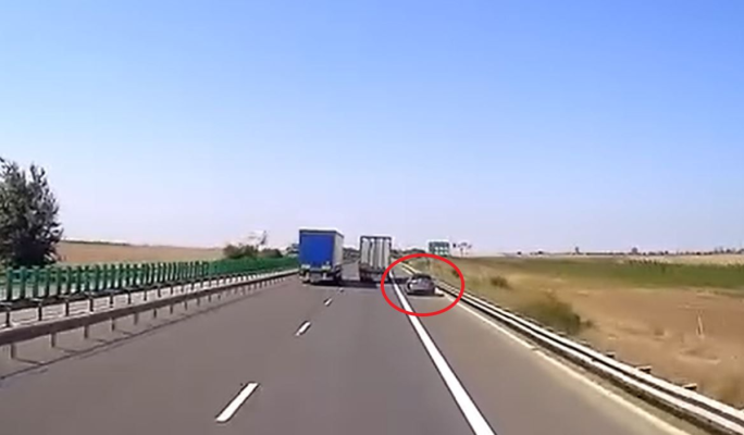 A transformat autostrada în pistă de Formula 1. Video